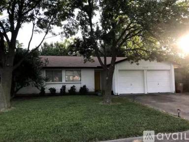 Main picture of 2309 Dovehill Dr