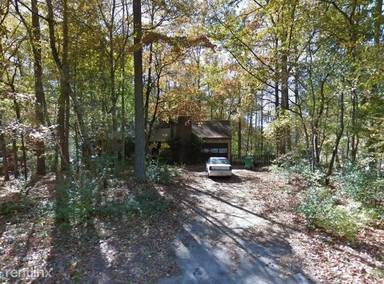Main picture of 155 Flannigans Pl