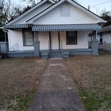 Main picture of 616 Clarke St