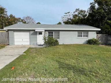 Main picture of 5553 Mallow St