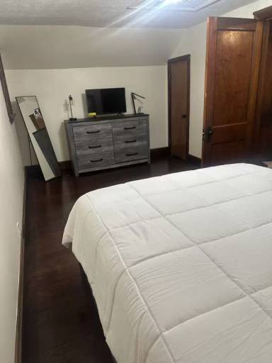 Main picture of 2884 Noble Rd