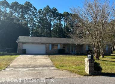 Main picture of 9825 Ginko Dr