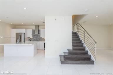 Main picture of 6461 NW 103rd Psge