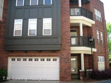 Main picture of 922 Gracie Way