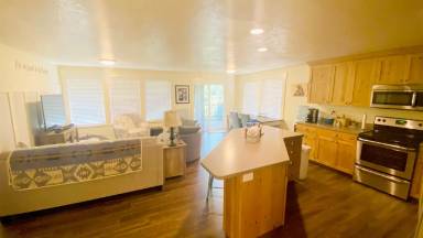 Main picture of 1601 Spruce Dr