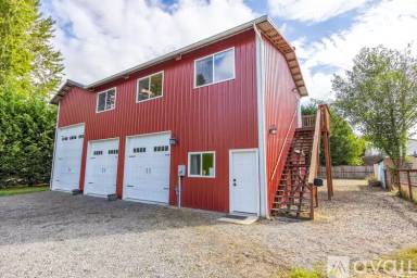 Main picture of 22030 144th St SE