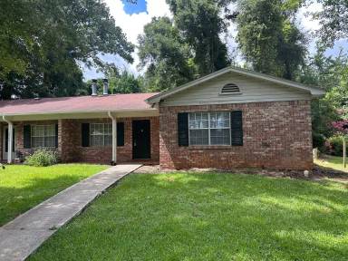 Main picture of 2568 Panther Creek Rd