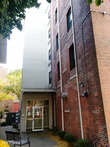 Main picture of 629 Chapel St