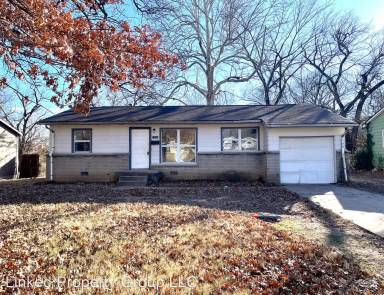 Main picture of 3514 E Woodrow Pl