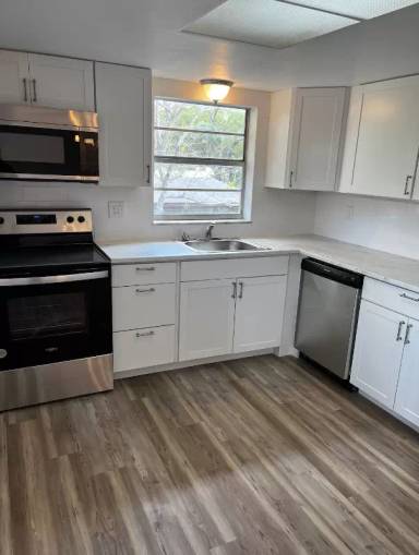 Main picture of 1896 40th Ave