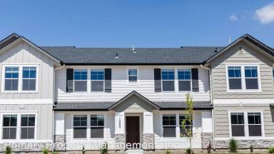 Main picture of Townhomes at Jericho