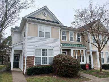 Main picture of 5733 Clearbay Ln