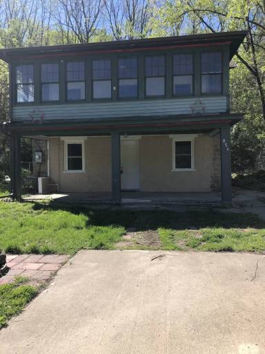 Main picture of 854 Kaufmann Ave