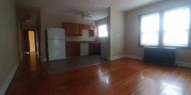 Main picture of 2941 Montana Ave