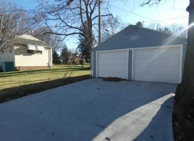 Main picture of 1447 Elbur Ave