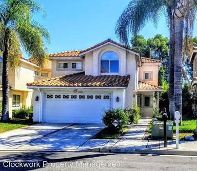 Main picture of 15661 Ladera Vista Dr