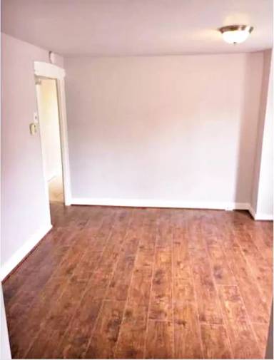 Main picture of 326 N Charlotte St
