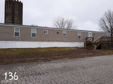 Main picture of 136 Katie Ln