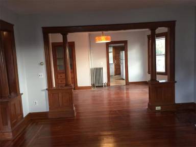 Main picture of 11 Griswold St