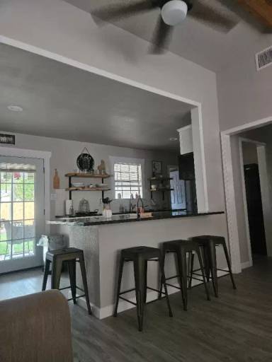 Main picture of 231 Coney St