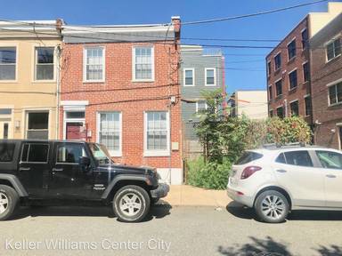 Main picture of 213 Earp St