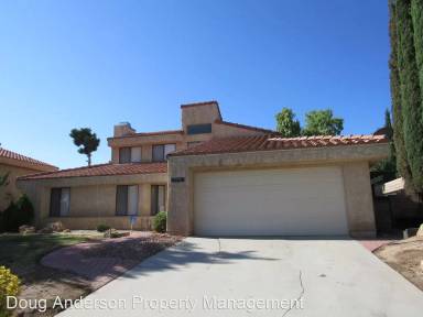 Main picture of 534 W Avenue Q12