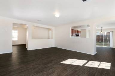 Main picture of 5002 Meridian Farm