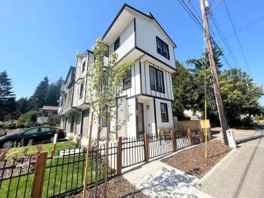 Main picture of 167 NE 162nd Ave