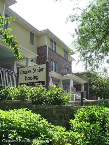 Main picture of 1933 G St