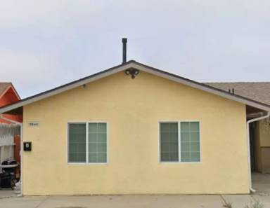 Main picture of 1209 W Oak Ave