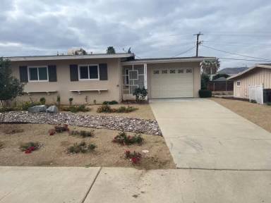 Main picture of 28221 Winged Foot Dr