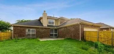 Main picture of 10318 Evergreen Dr