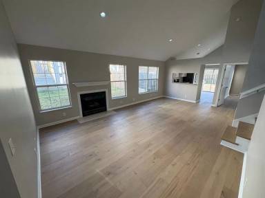Main picture of 5504 Knollcrest