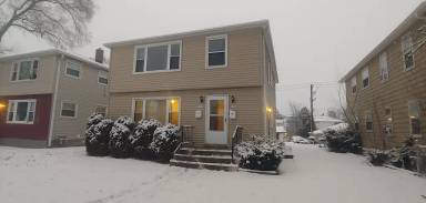 Main picture of 5950 N 69th St