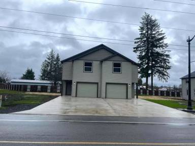 Main picture of 611 Koontz Rd