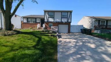 Main picture of 3479 Chantilly St