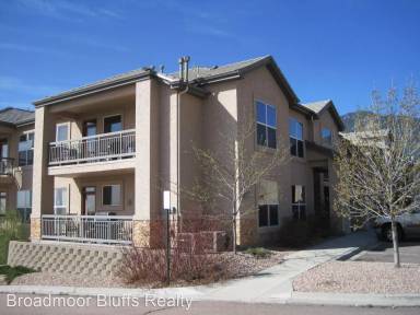 Main picture of 605 Cougar Bluff Pt