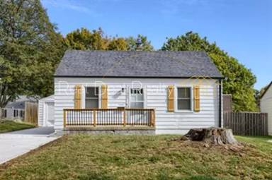 Main picture of 1347 S 51st Ave