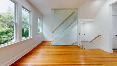 Main picture of 243-245 Willow St