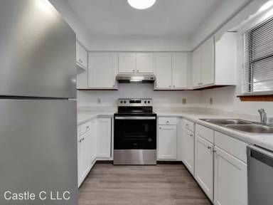 Main picture of Castle Apartments
