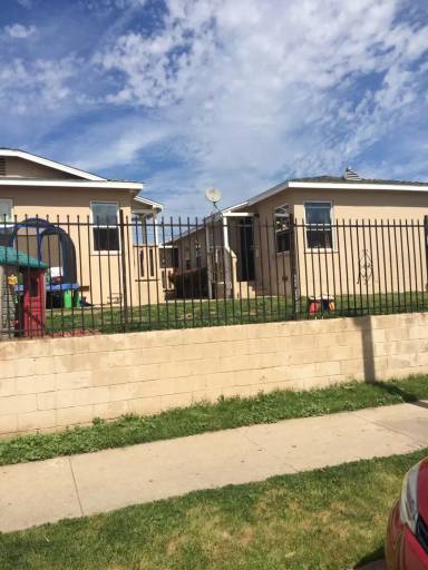 Main picture of 3080 Webster Ave