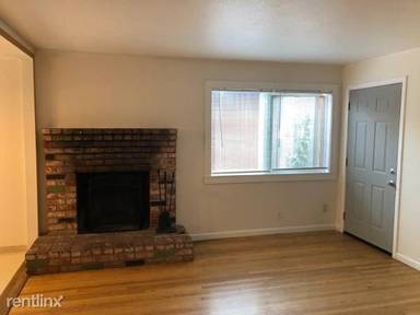 Main picture of 200 Castro St