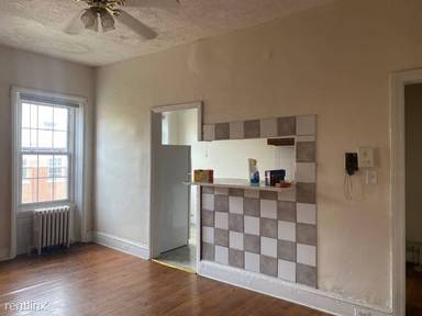 Main picture of 914 Pine St