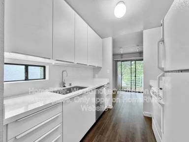 Main picture of 6220 Gloria Dr