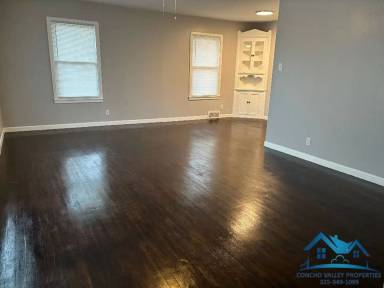 Main picture of 616 E Parkway St