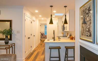 Main picture of 1331 Vermont Ave NW