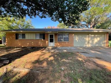 Main picture of 1329 Harrison Ln