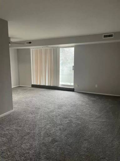 Main picture of GreenRidge Apartments