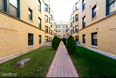 Main picture of 6612 S Kenwood Ave