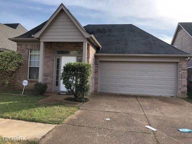 Main picture of 6833 Kamali Ave